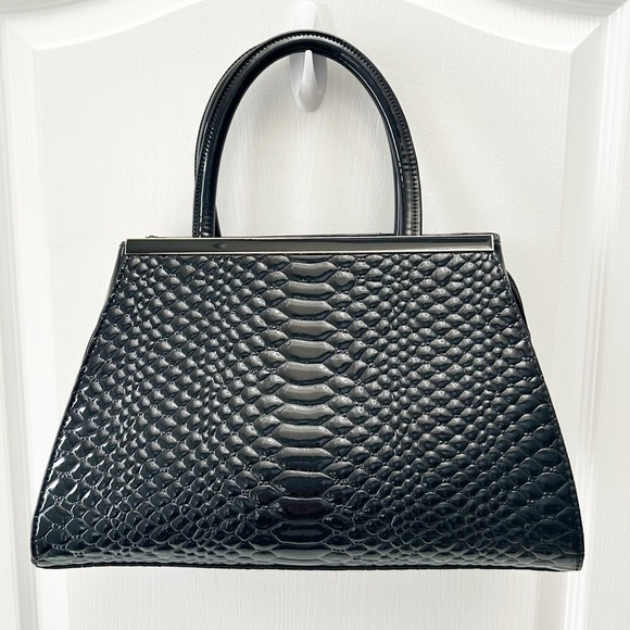 Elegant Black Textured Handbag Purse Structured Shoulder Bag Patent Faux Leather - Picture 8 of 16